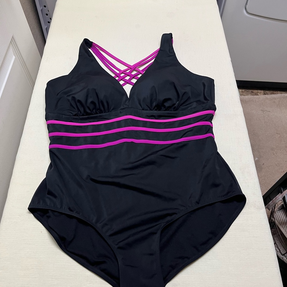 Swimsuits for All size 22 black with pink stripes strappy back swimsuit - Picture 3 of 10